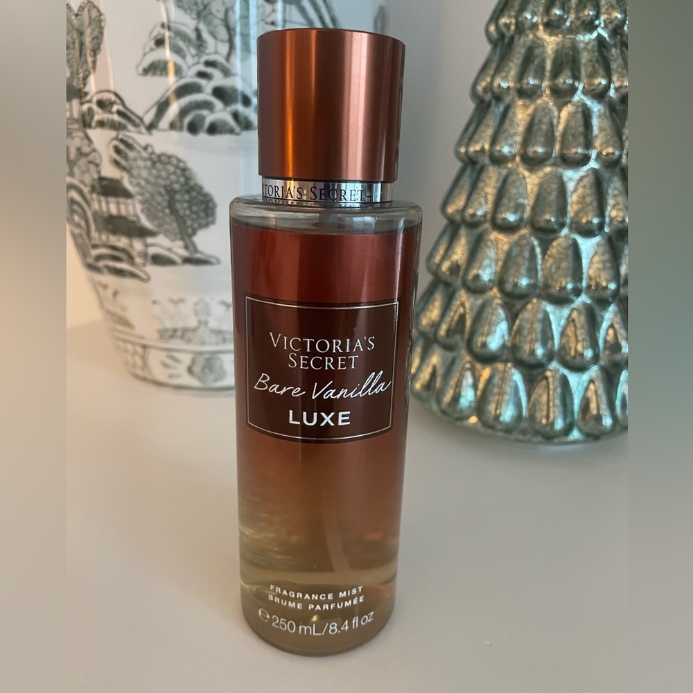 Victoria’s Secret Bare Vanilla Luxe